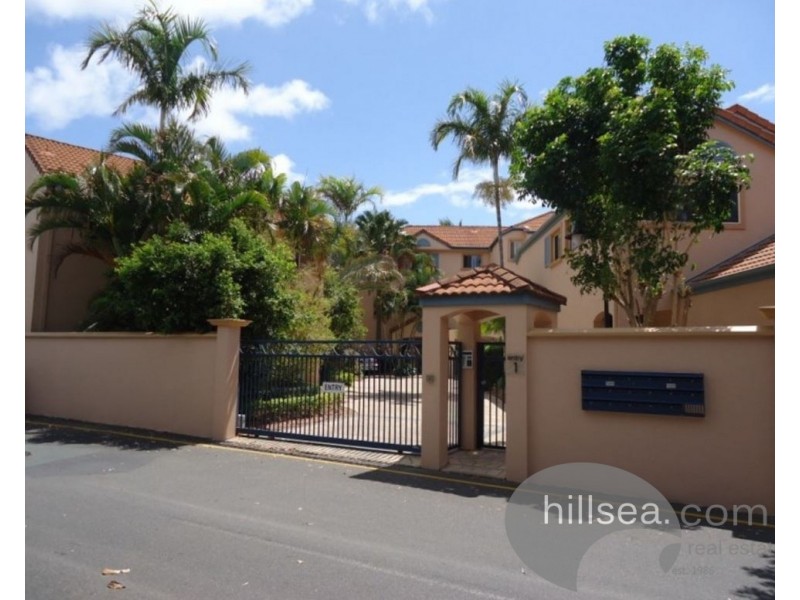26 John Lund Drive, Hope Island QLD 4212