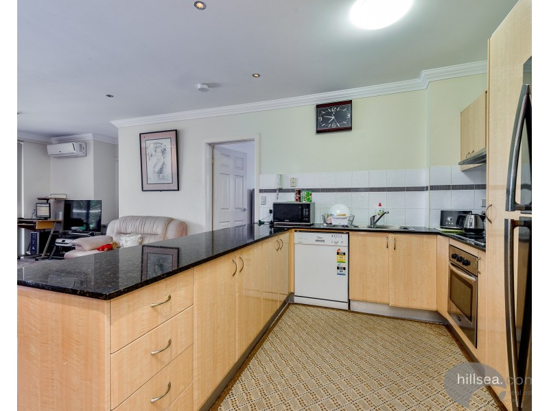 4/14-16 Little Norman Street, Southport QLD 4215