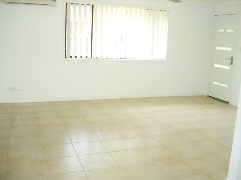 28 Burrinjuck Drive, Coombabah QLD 4216