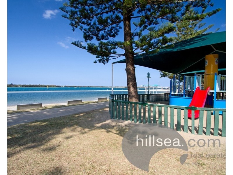 48/13-23 Bright Avenue, Labrador QLD 4215
