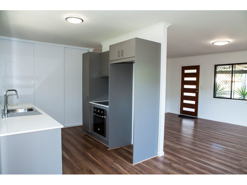 9 Jacaranda Avenue, Hollywell QLD 4216