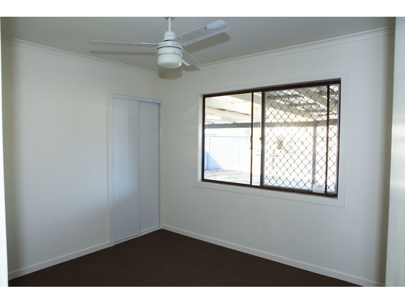 9 Jacaranda Avenue, Hollywell QLD 4216