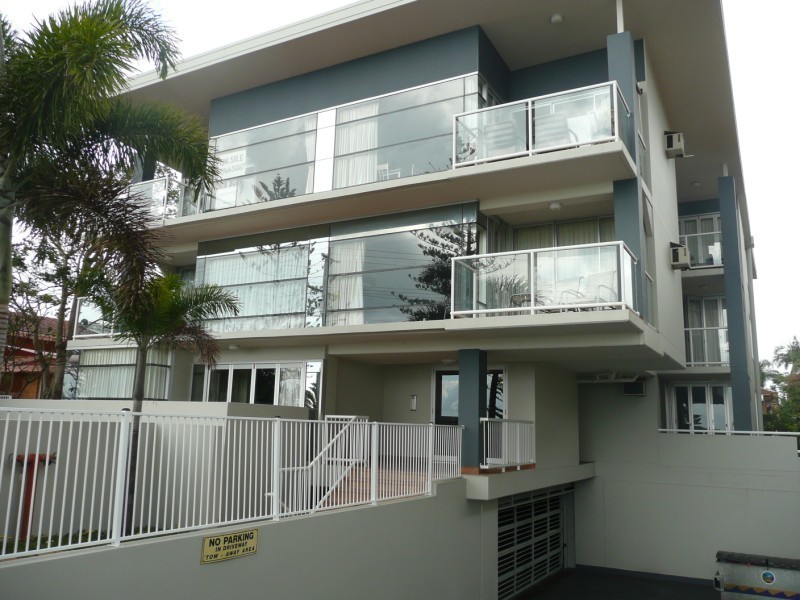 18/414 Marine Parade, Biggera Waters QLD 4216