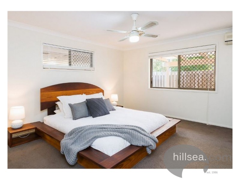 38 Sundown Drive, Paradise Point QLD 4216