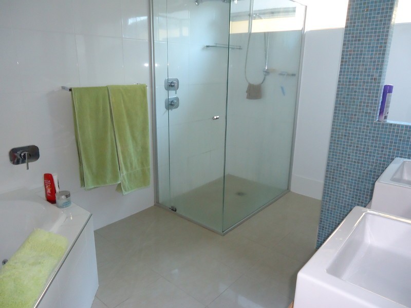 1 Trieste Court, Coombabah QLD 4216