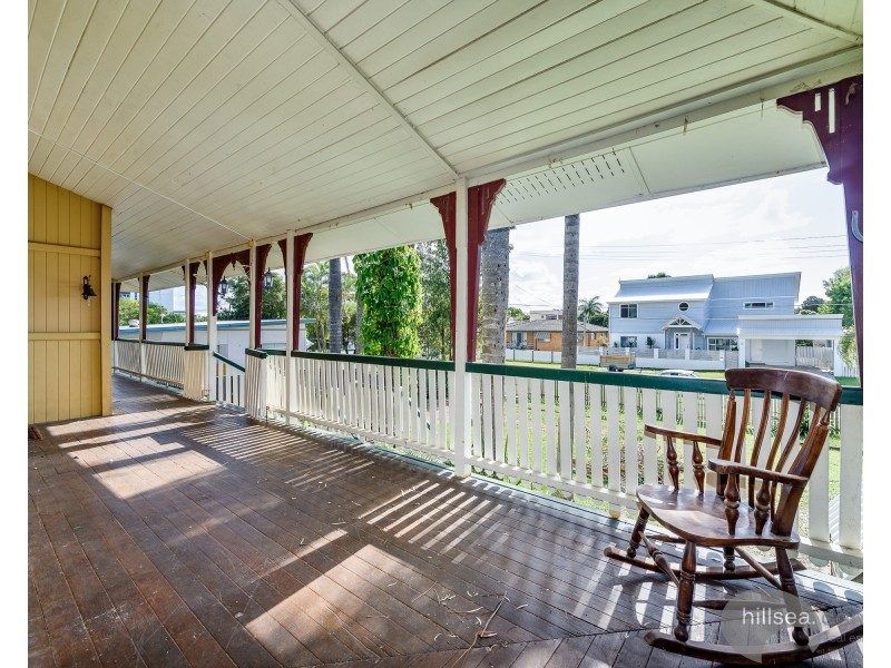 9 Dunnes Avenue, Hope Island QLD 4212