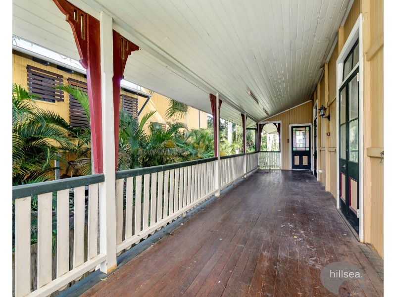 9 Dunnes Avenue, Hope Island QLD 4212