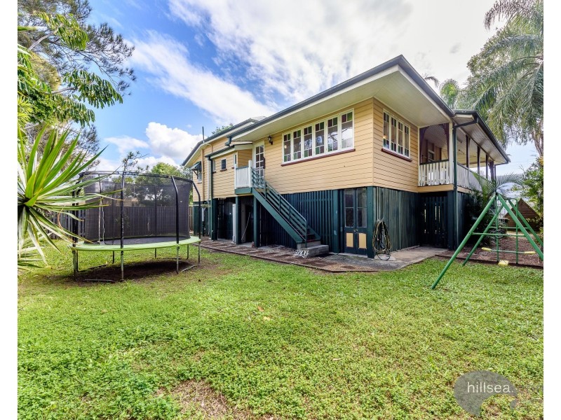 9 Dunnes Avenue, Hope Island QLD 4212