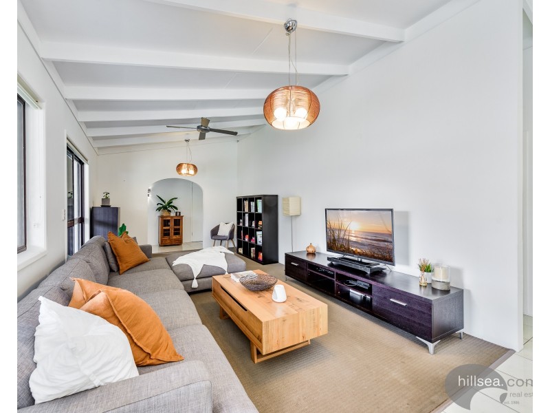 26 Clifton Street, Biggera Waters QLD 4216