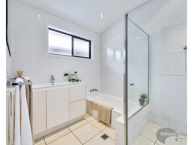 26 Clifton Street, Biggera Waters QLD 4216