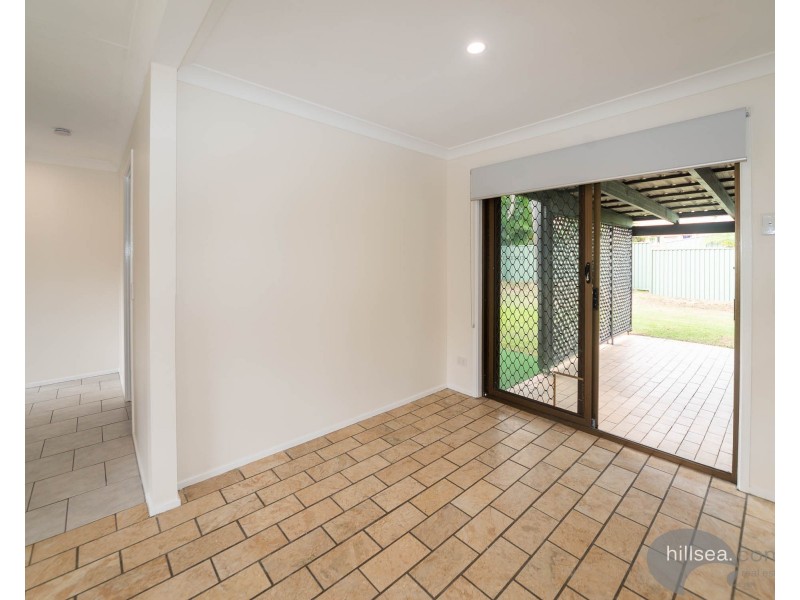 137 Kumbari Avenue, Labrador QLD 4215