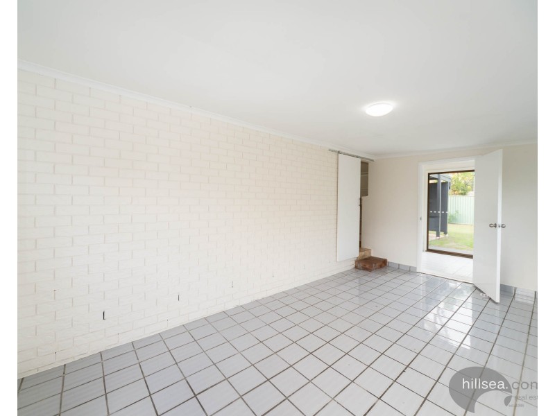 137 Kumbari Avenue, Labrador QLD 4215