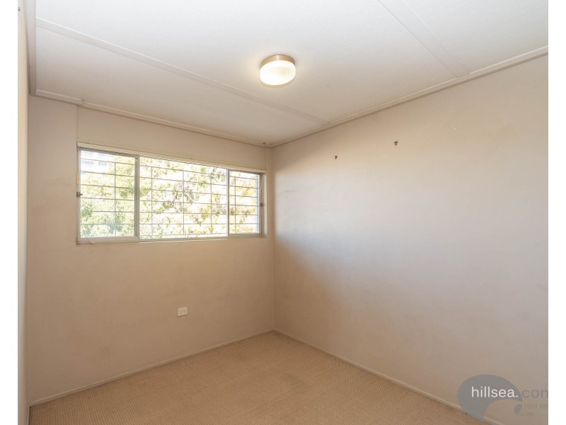 10/128 Marine Parade, Southport QLD 4215