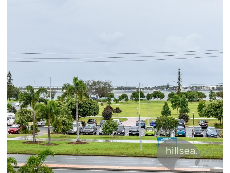 10/128 Marine Parade, Southport QLD 4215
