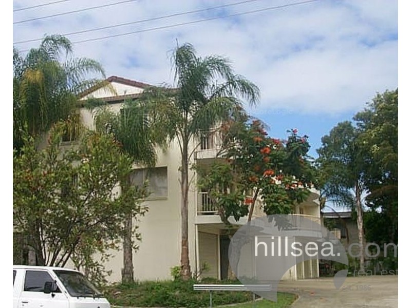 2/6 Brighton Street, Biggera Waters QLD 4216