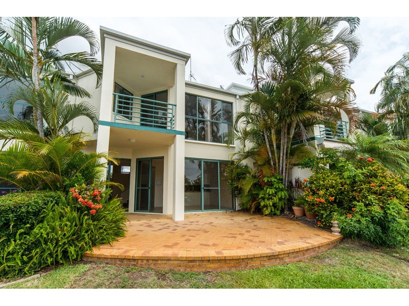 29/3 Lee Road, Runaway Bay QLD 4216