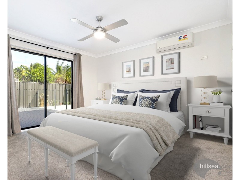 19 Lakefield Crescent, Paradise Point QLD 4216