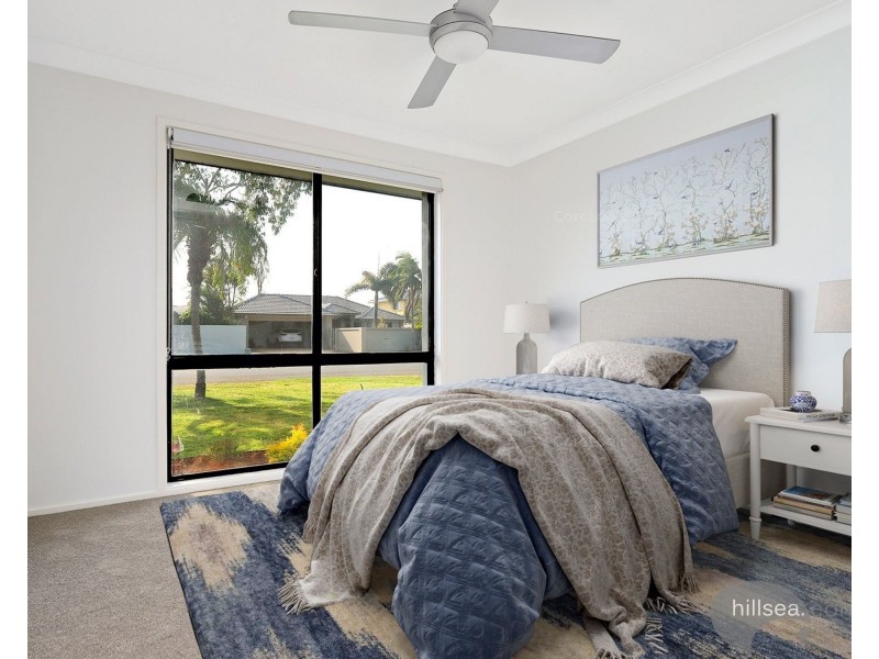 19 Lakefield Crescent, Paradise Point QLD 4216