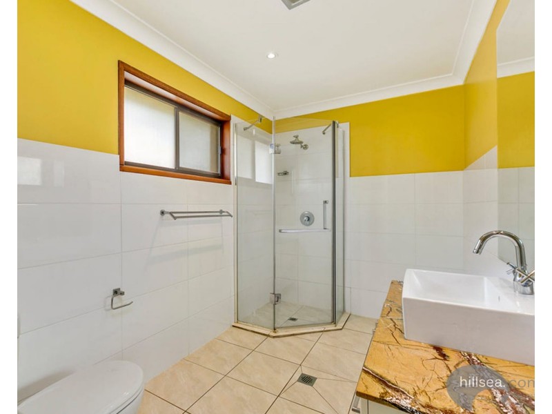 6/168 Frank Street, Labrador QLD 4215