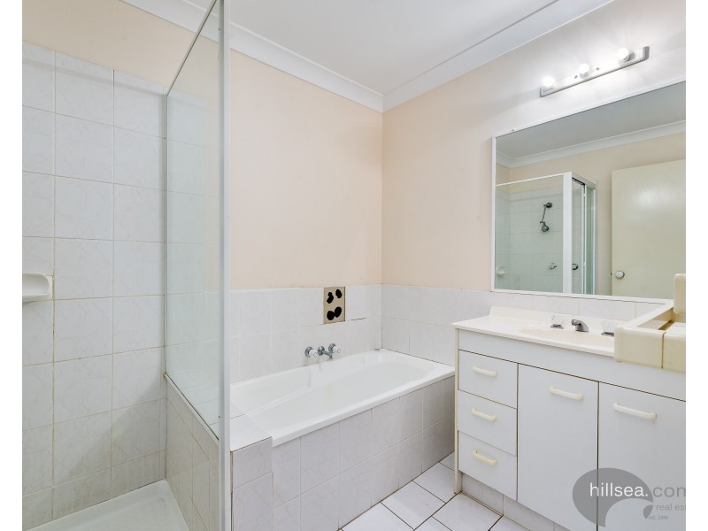 2/70 Ridgevale Drive, Helensvale QLD 4212
