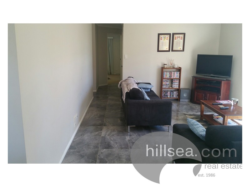 2/9 Clovelly Place, Labrador QLD 4215