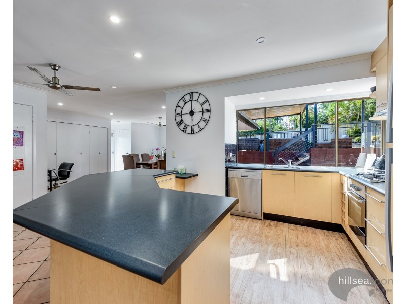 5 Stretton Drive, Helensvale QLD 4212