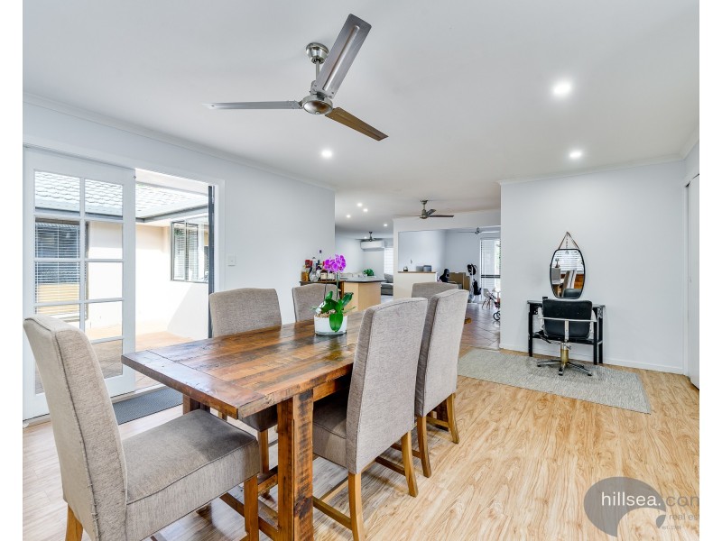 5 Stretton Drive, Helensvale QLD 4212