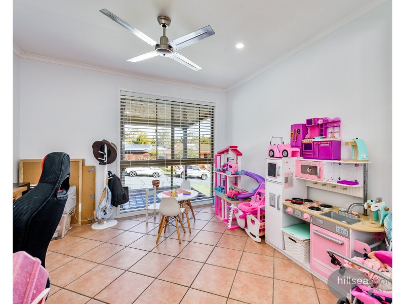 5 Stretton Drive, Helensvale QLD 4212