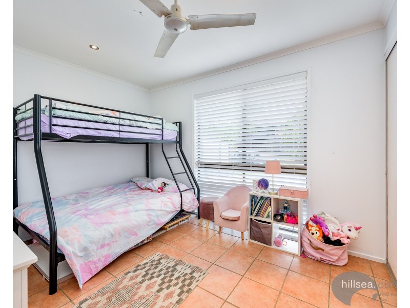 5 Stretton Drive, Helensvale QLD 4212