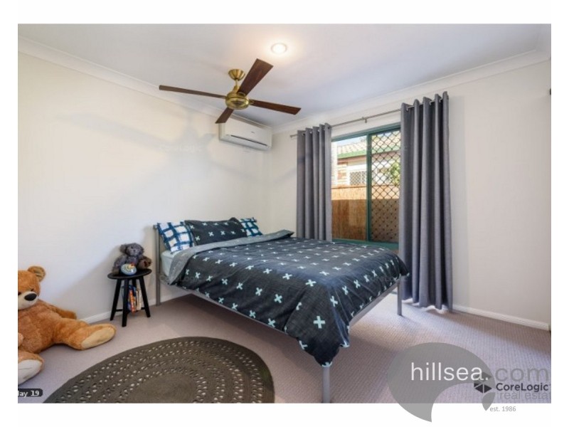 2/7 Coral Avenue, Labrador QLD 4215