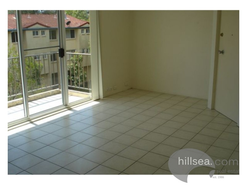 41/13 Brown Street, Labrador QLD 4215