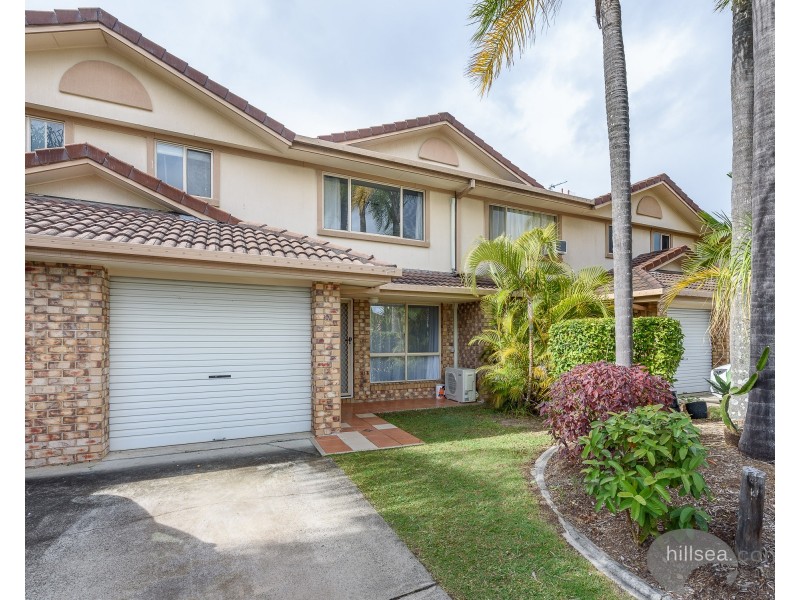 32/21 Usher Avenue, Labrador QLD 4215