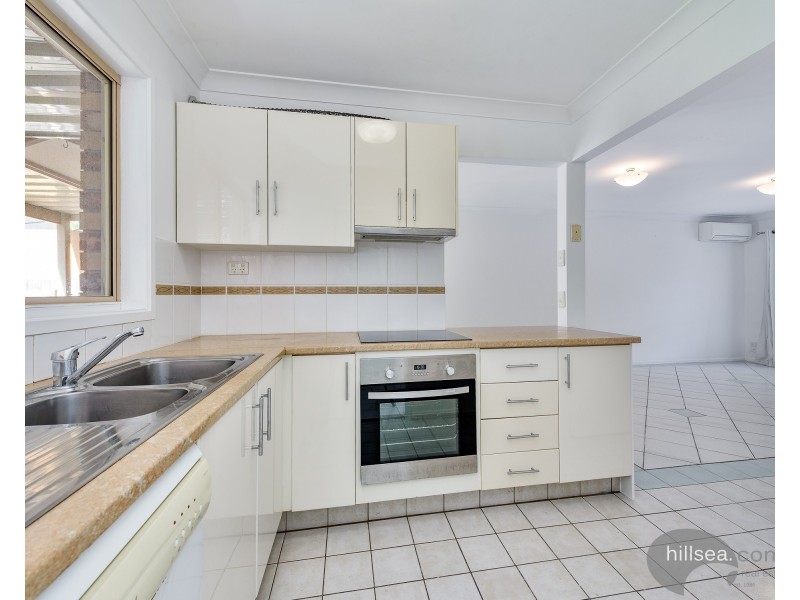 32/21 Usher Avenue, Labrador QLD 4215