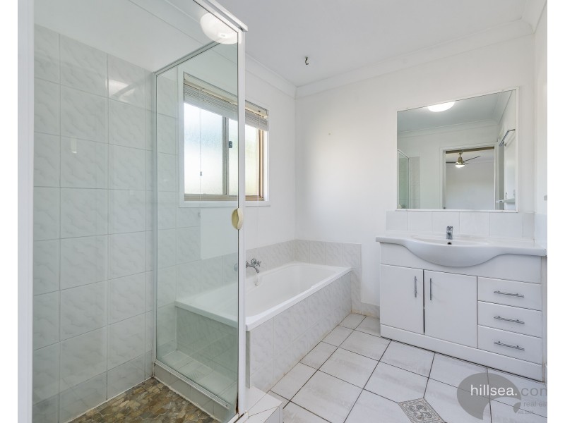 32/21 Usher Avenue, Labrador QLD 4215