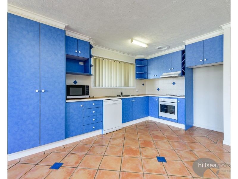 8 Wandilla Drive, Helensvale QLD 4212