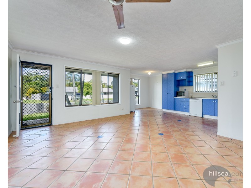 8 Wandilla Drive, Helensvale QLD 4212