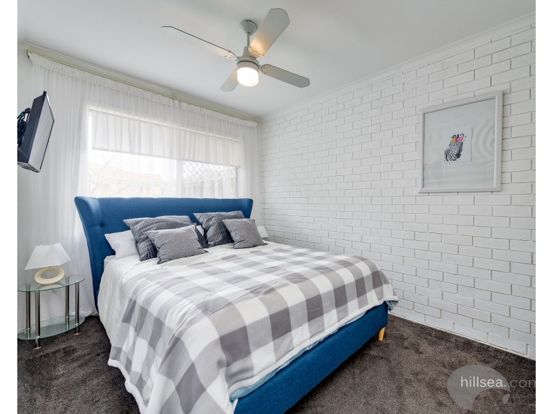 3/12 Errol Avenue, Paradise Point QLD 4216