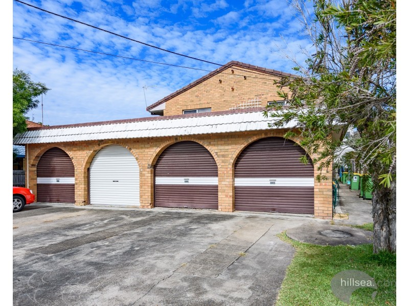 3/12 Errol Avenue, Paradise Point QLD 4216