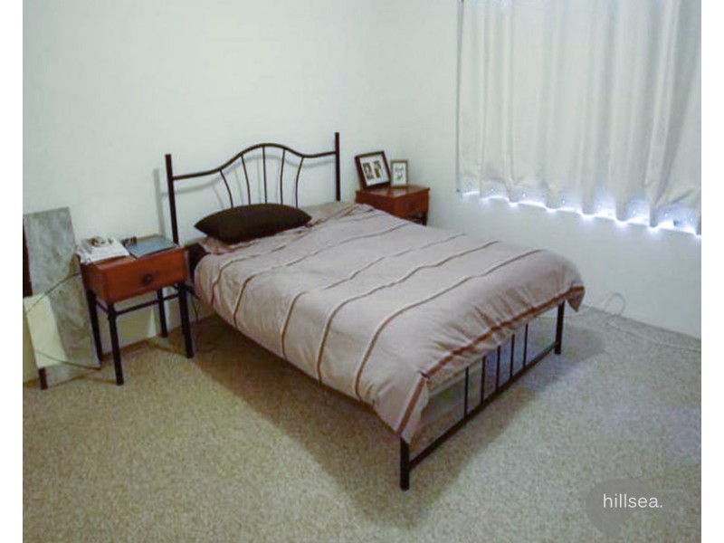 2/10 Madang Crescent, Runaway Bay QLD 4216