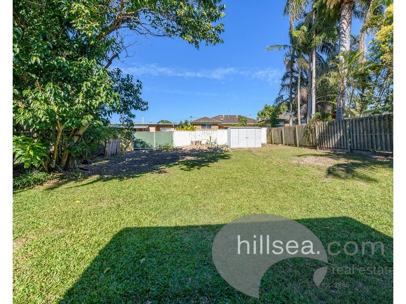 104 Robert Street, Labrador QLD 4215