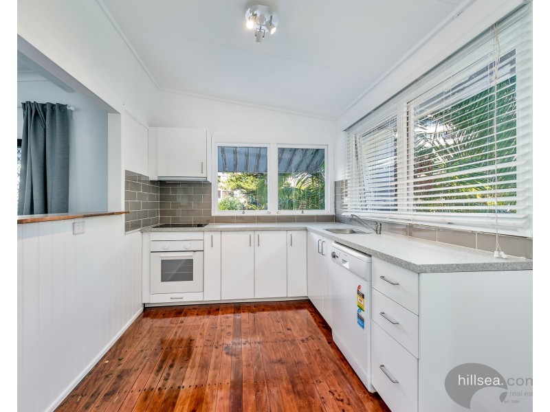 11 Aubrey Avenue, Surfers Paradise QLD 4217