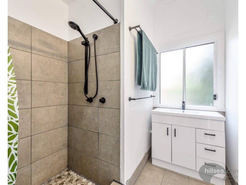 11 Aubrey Avenue, Surfers Paradise QLD 4217