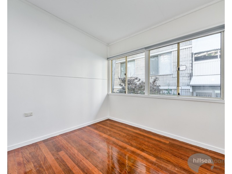 11 Aubrey Avenue, Surfers Paradise QLD 4217