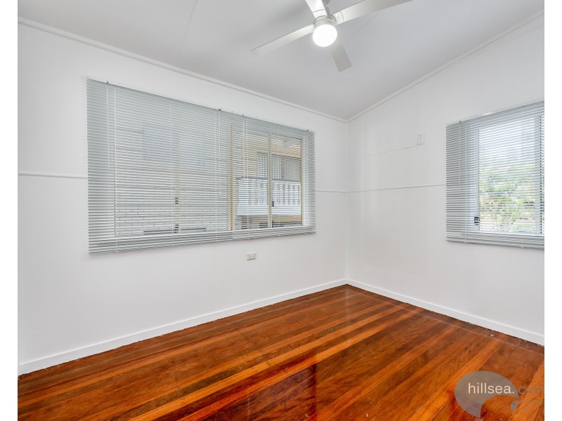 11 Aubrey Avenue, Surfers Paradise QLD 4217