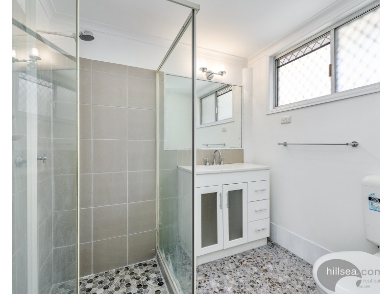 11 Aubrey Avenue, Surfers Paradise QLD 4217