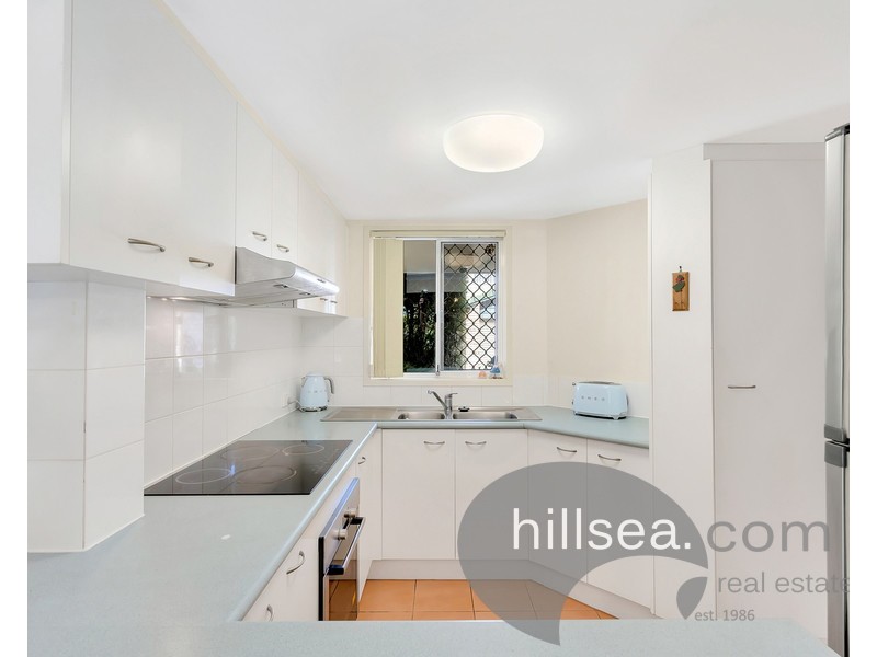 4/90 Pohlman Street, Southport QLD 4215