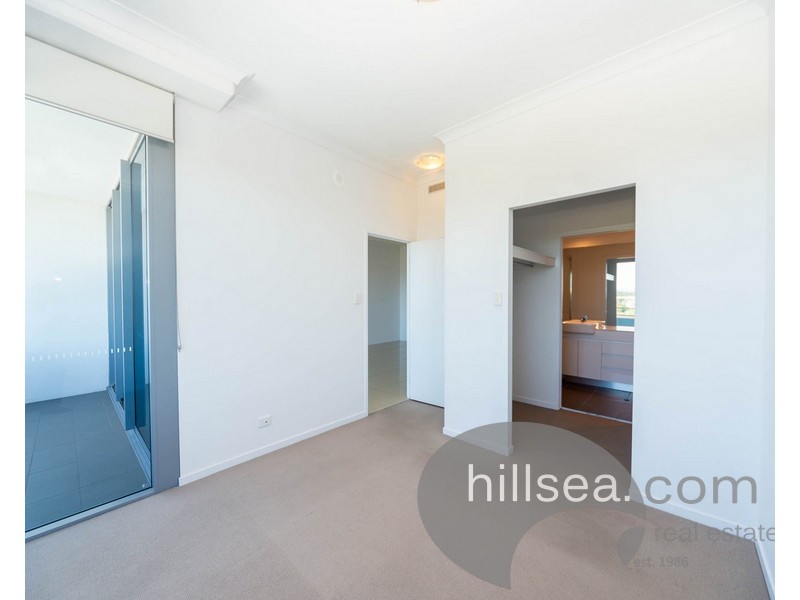 702/15 Compass Drive, Biggera Waters QLD 4216