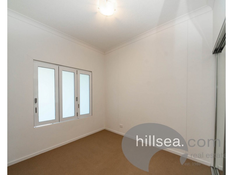 702/15 Compass Drive, Biggera Waters QLD 4216