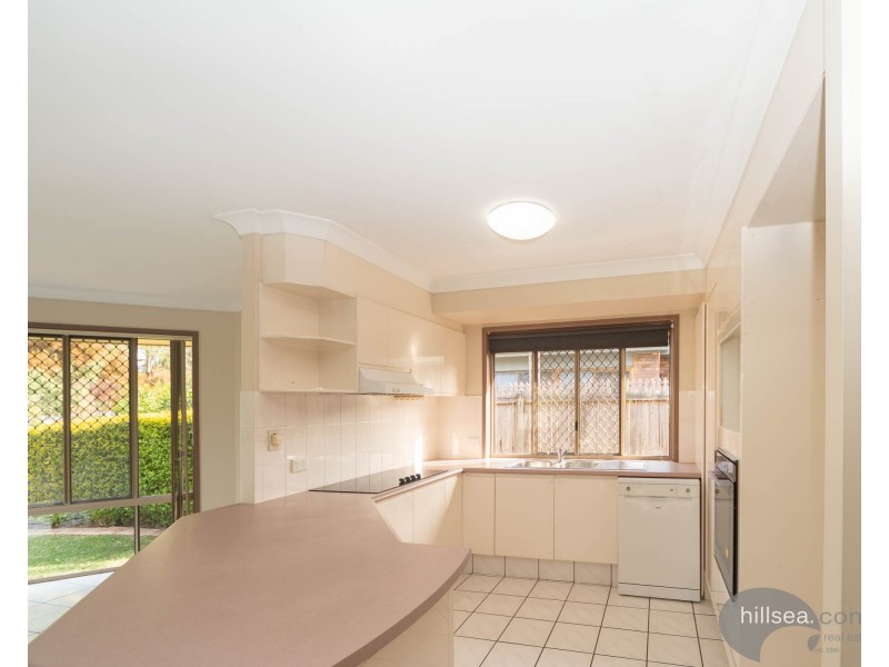 6 Collingwood Court, Arundel QLD 4214