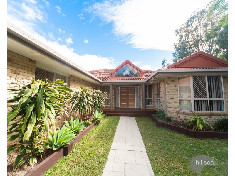 32 Boreen Court, Helensvale QLD 4212